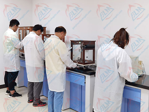 力学黄色麻豆APP免费下载实验室图片